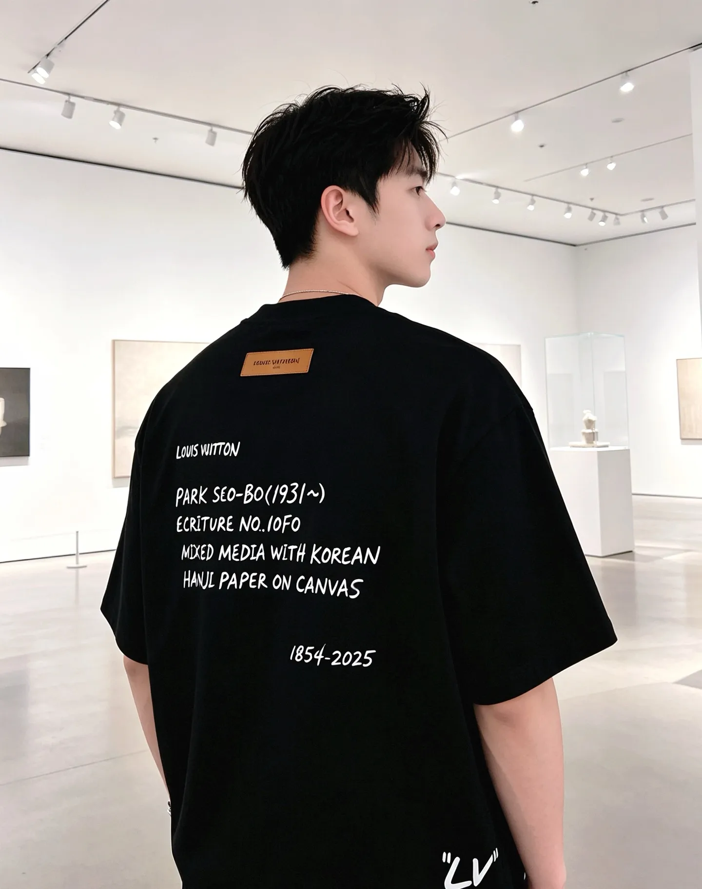 Louis Vuitton/Louis Vuitton short sleeves with slogan printed letters on the chest